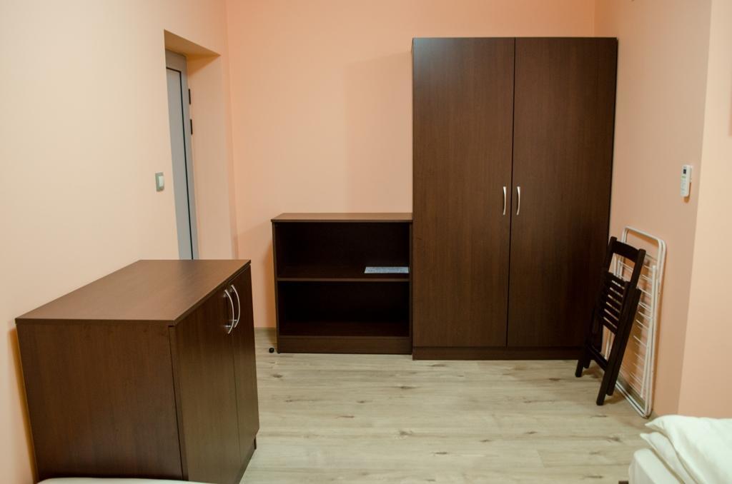 Guest House Dinevi 萨帕雷瓦巴尼亚 外观 照片