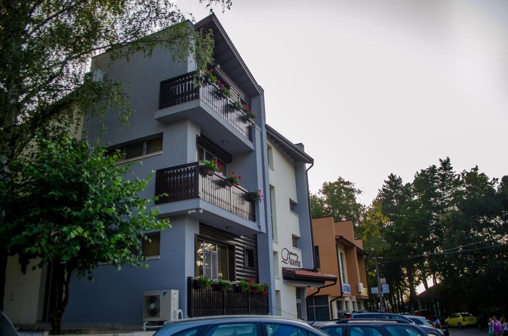 Guest House Dinevi 萨帕雷瓦巴尼亚 外观 照片